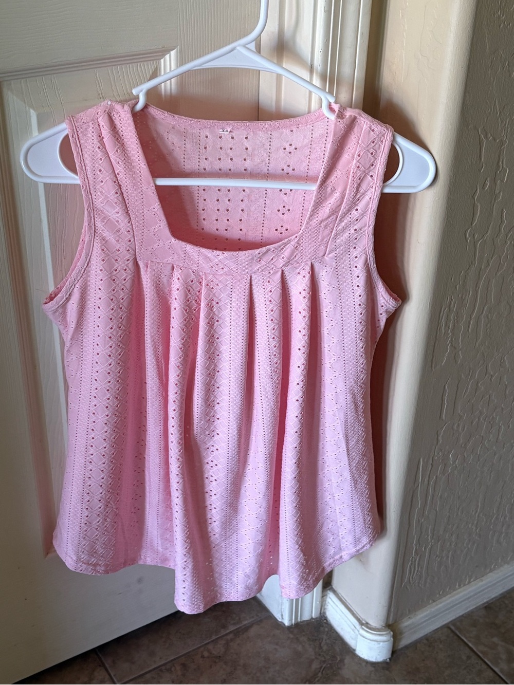 Pink Eyelet Sleeveless Women's Top